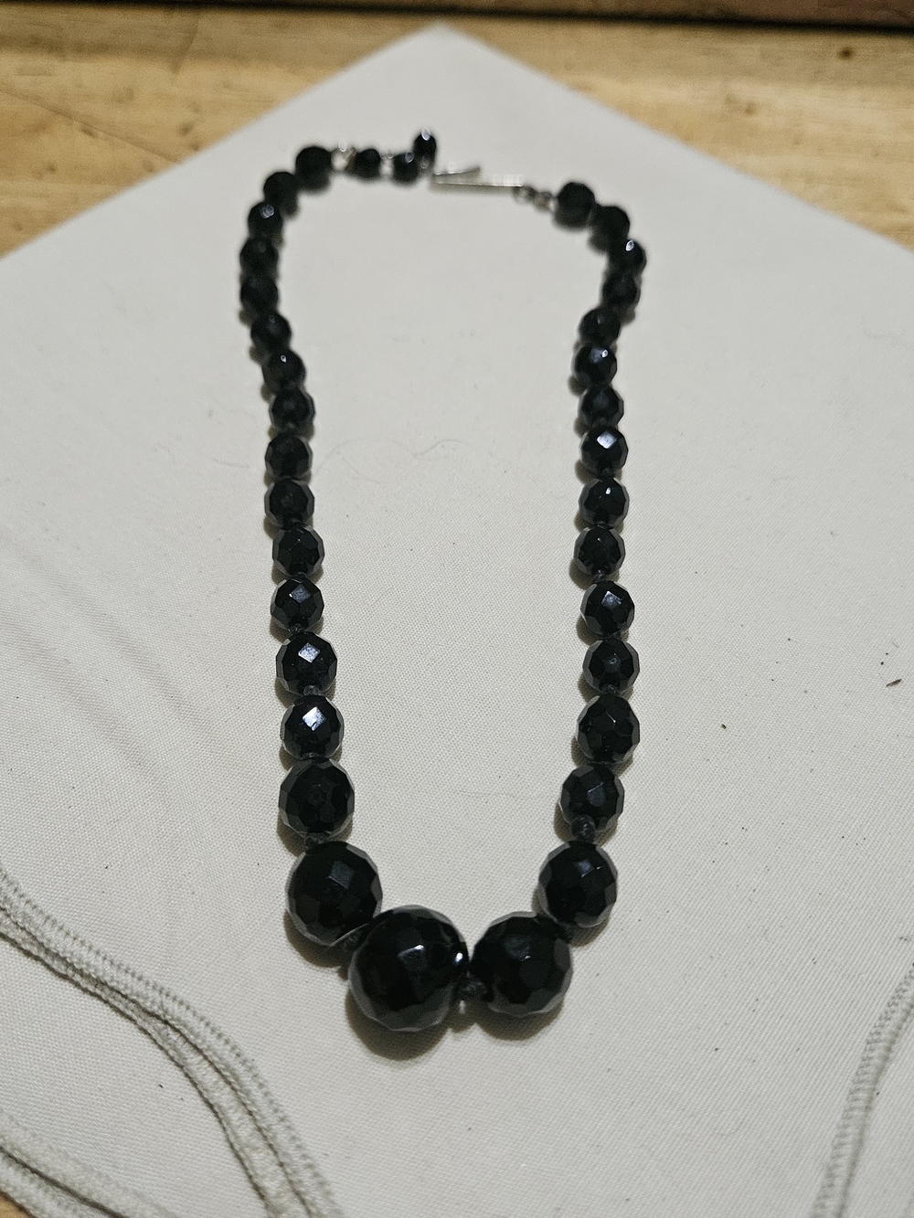 Vintage Black Jet Crystal Graduated Beaded Faceted Adjustable Ladies Necklace
